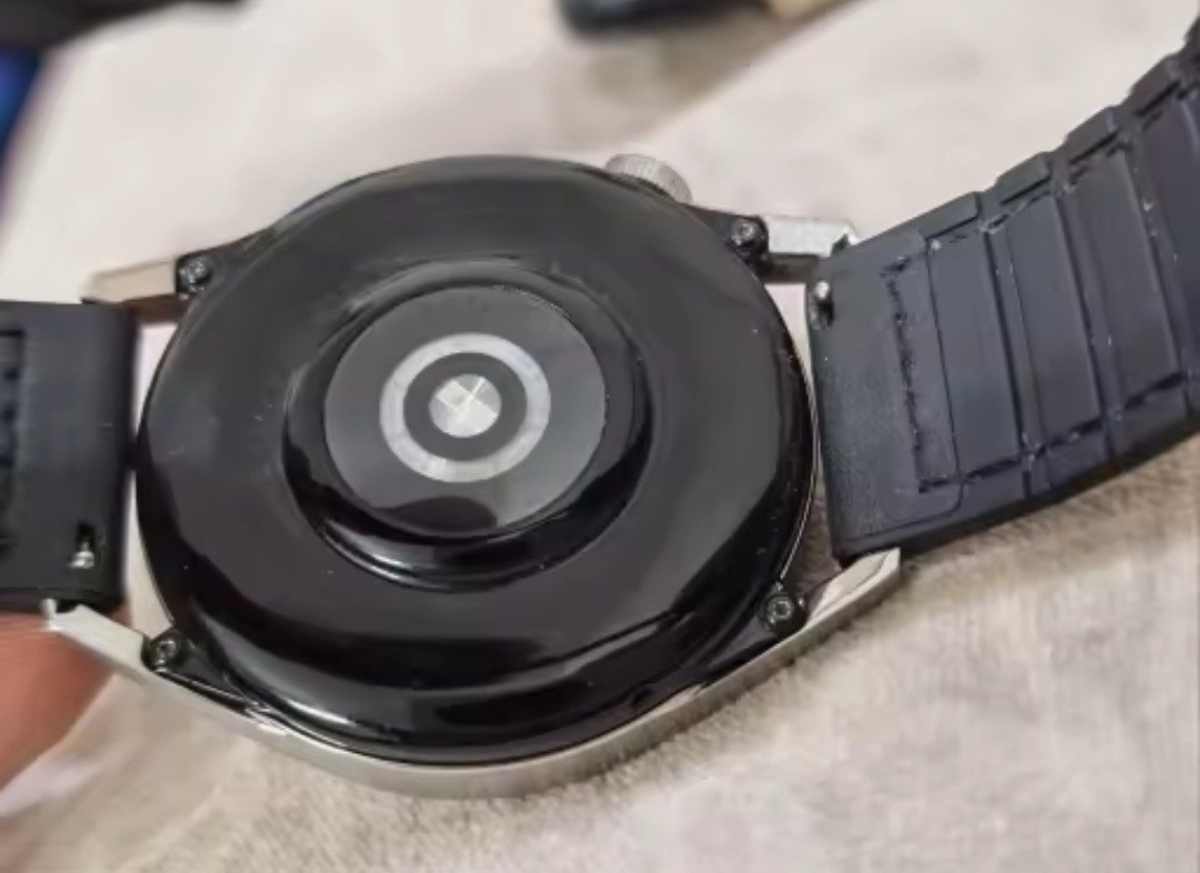 Huawei Watch GT3 fully assembled component view on wristband housing